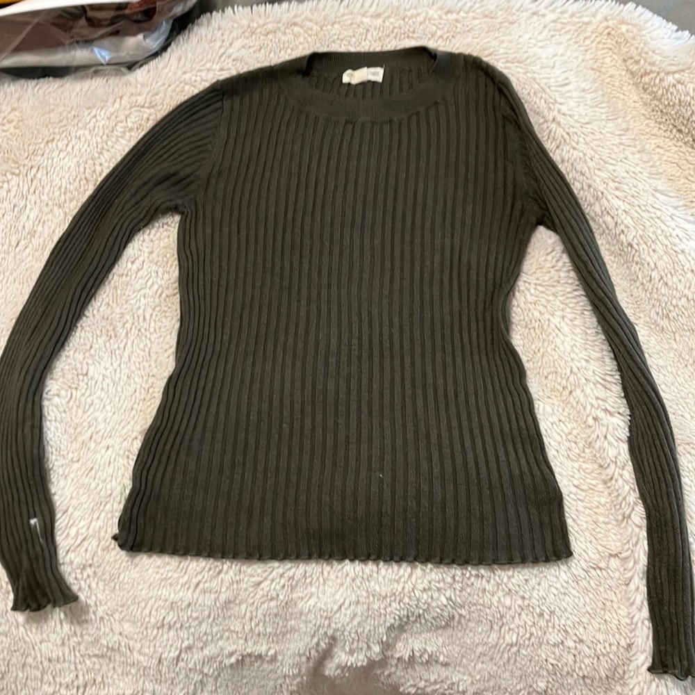 Green long sleeve from tucker and Tate